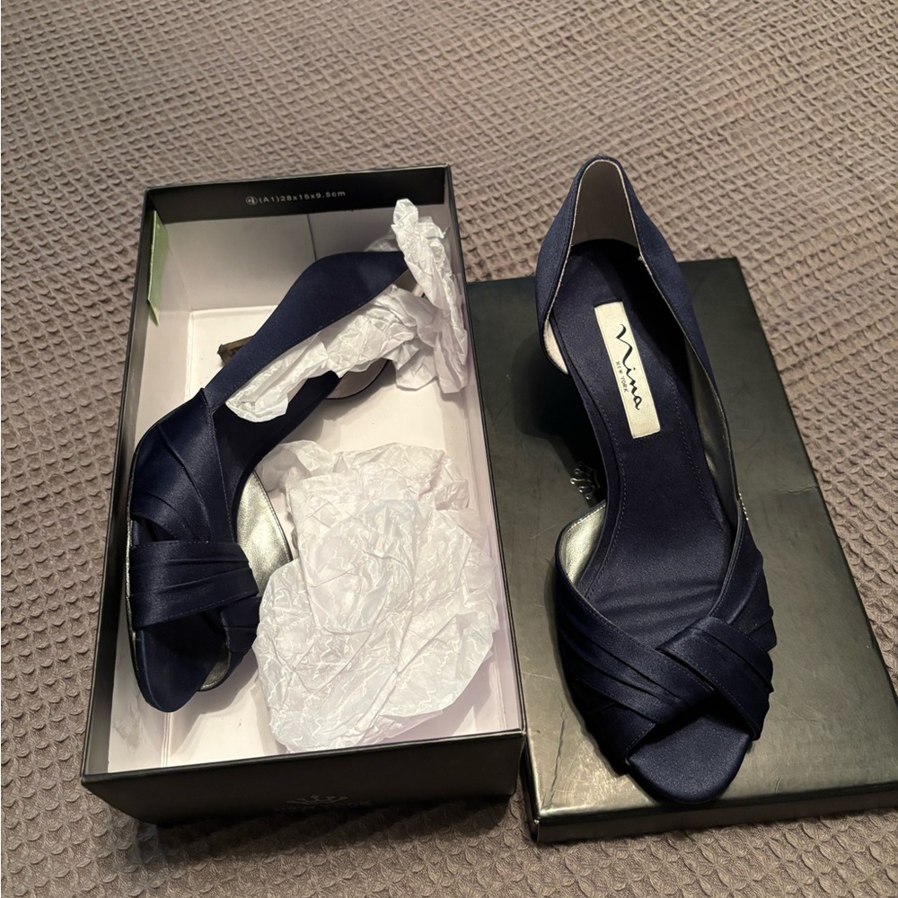 Nina Shoes Navy Blue Heels